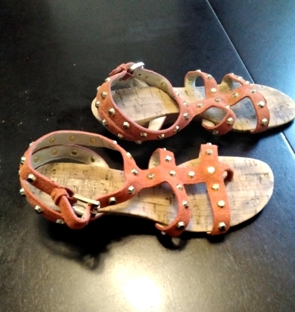Michael Kors Dark Orange Suede Studded Sandal   Size 6M - Picture 2 of 5